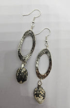 Charger l'image dans la galerie, Boucles d'oreille Moruka
