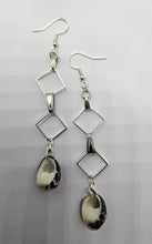 Charger l'image dans la galerie, Boucles d'oreille Moruka
