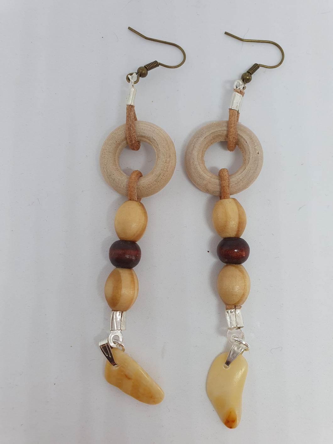 Boucles d'oreilles boisées été en couleur