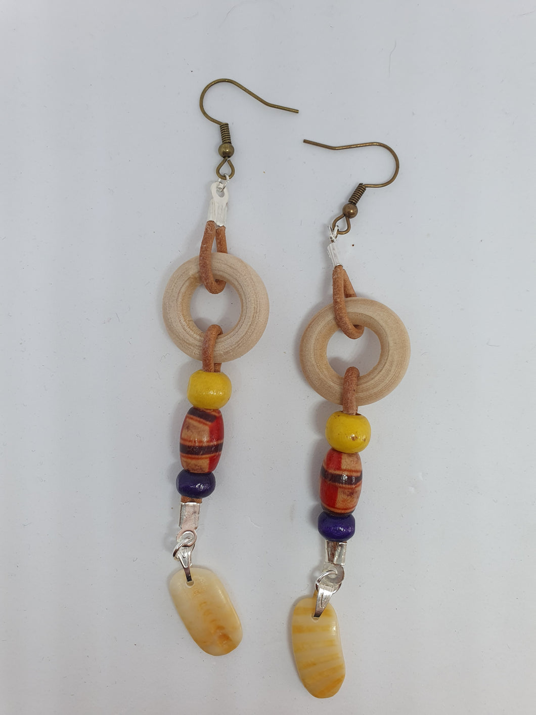 Boucles d'oreilles boisées été en couleur