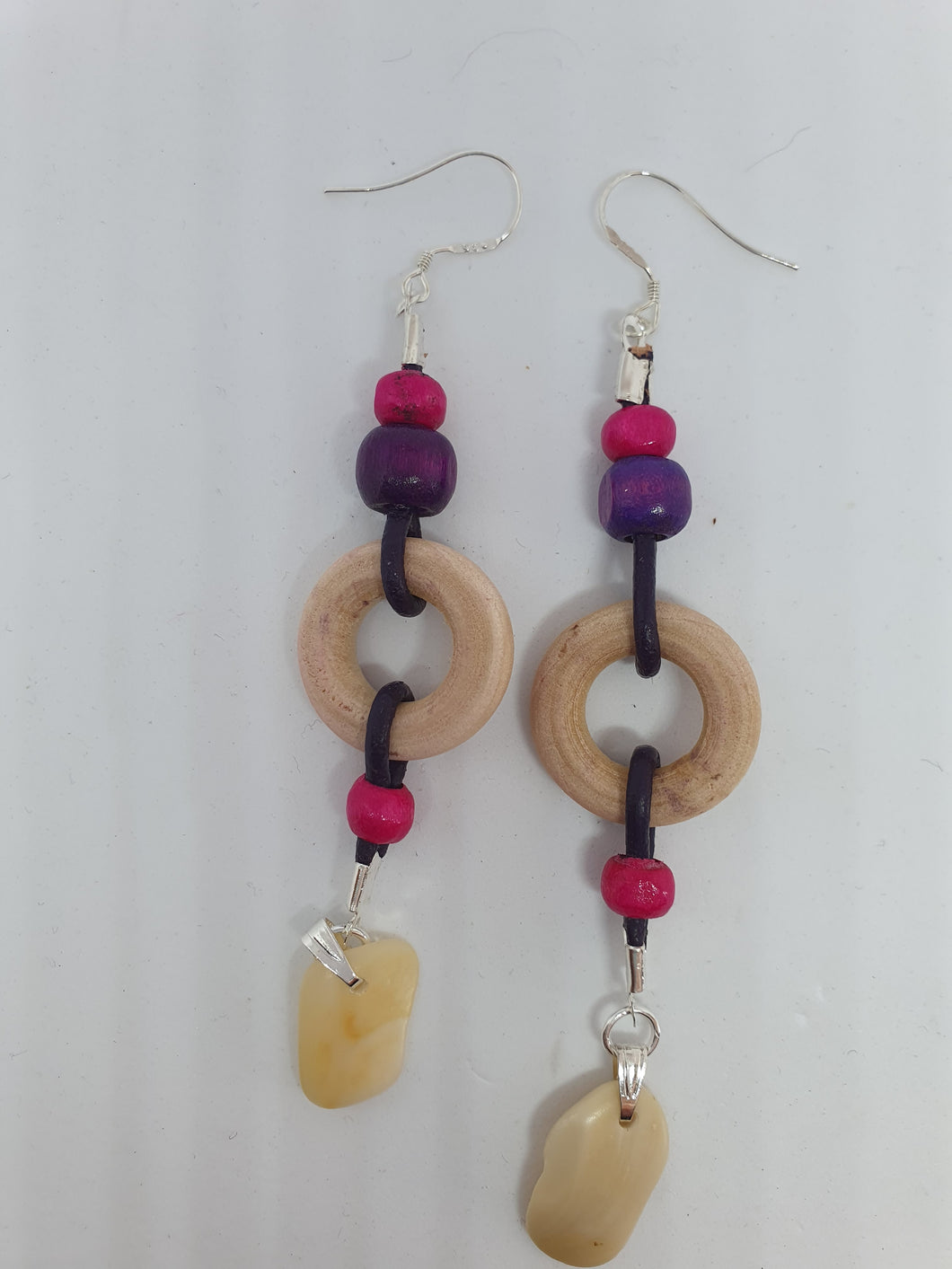 Boucles d'oreilles boisées été en couleur