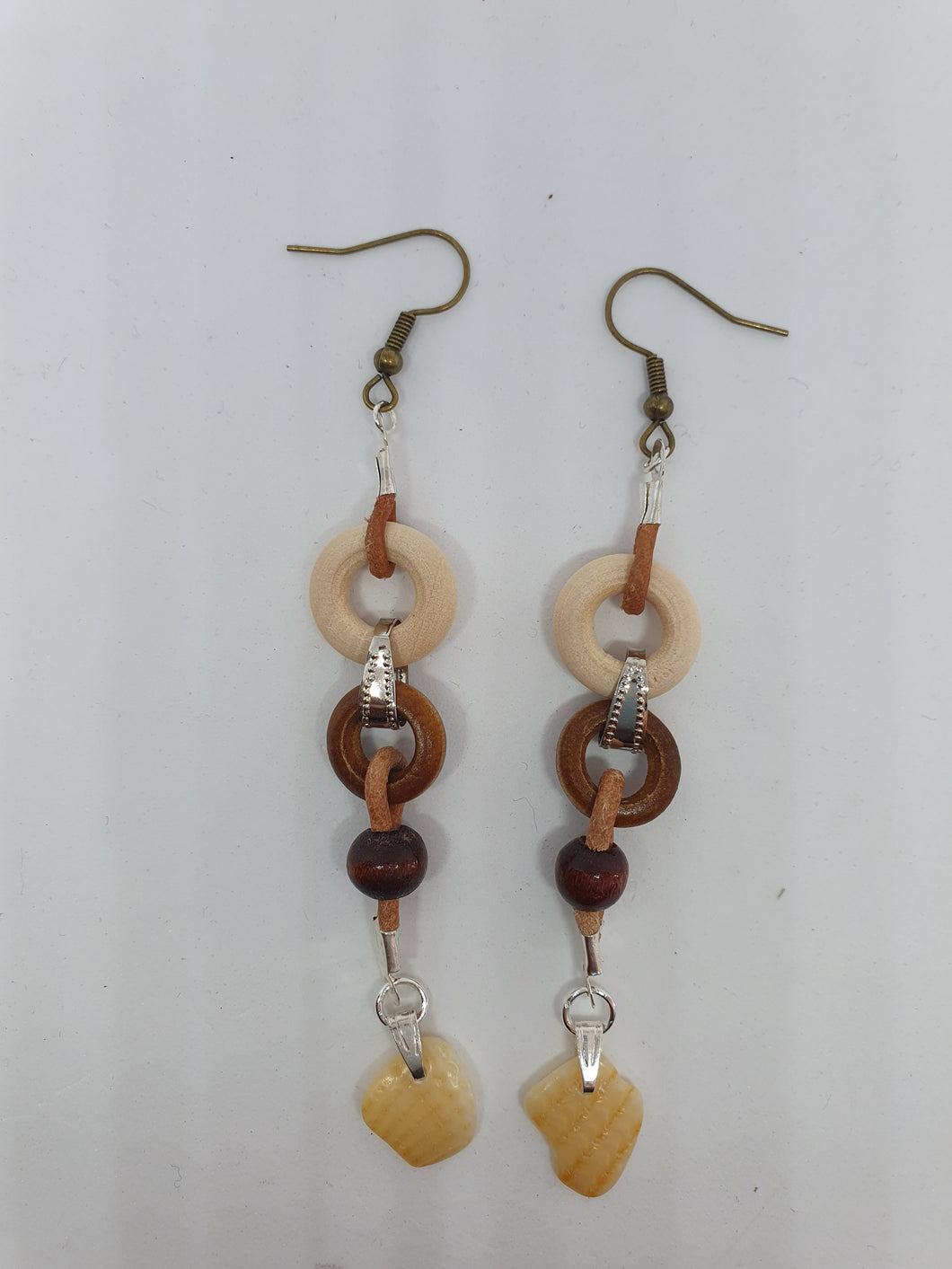 Boucles d'oreilles boisées été en couleur