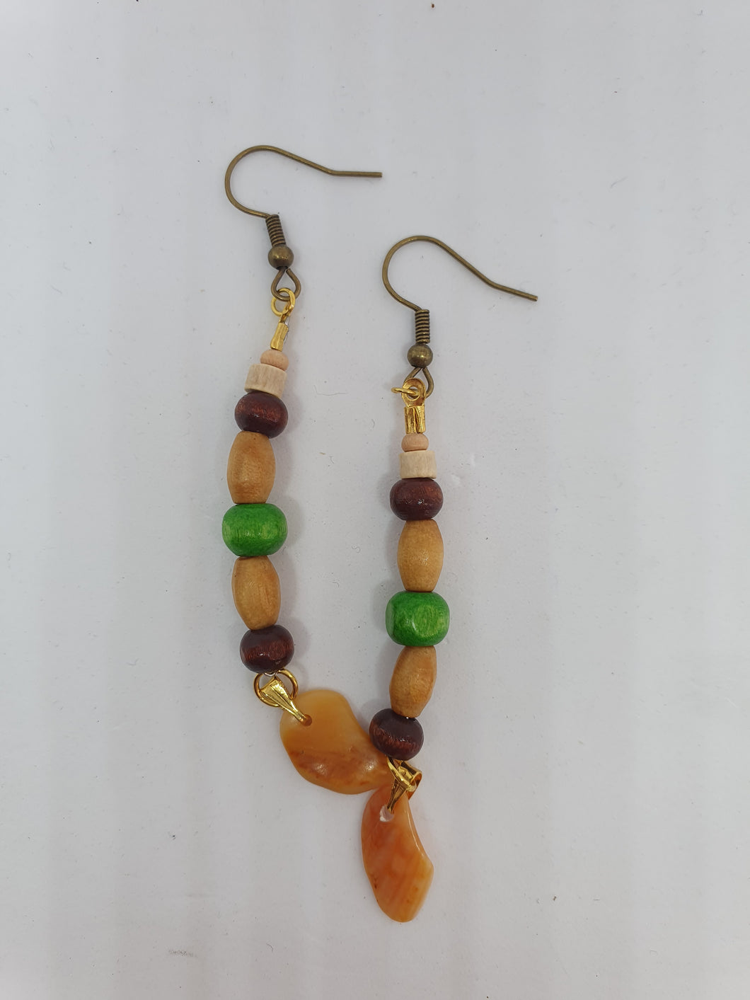 Boucles d'oreilles boisées été en couleur