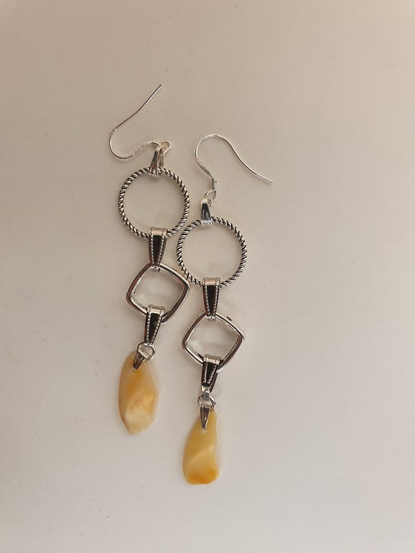 Boucles d'oreilles en losange et anneau strié